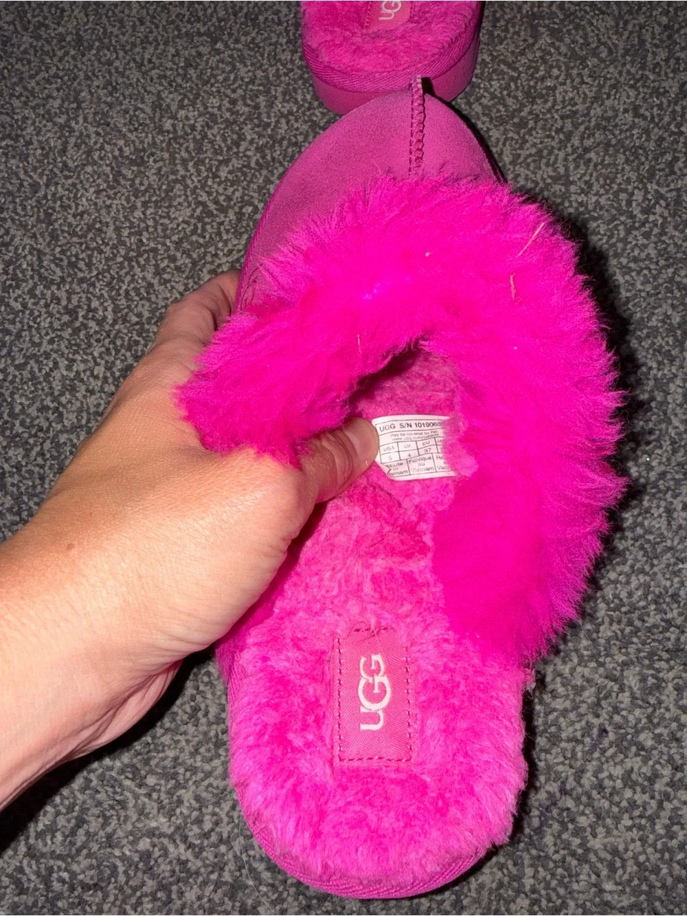 UGG bright cozy